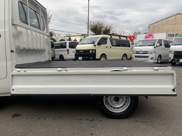 ハイゼットトラック スタンダードＳＡＩＩＩｔ　５ＭＴ　６６６０キロ　禁煙車　衝突軽減ブレーキ　レーンキープアシスト　ＥＳＣ　エアコン　パワーステアリング　運転席エアバッグ（19枚目）