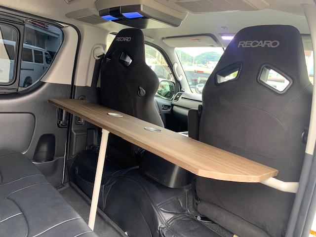 ハイエースバン スーパーＧＬ　ダークプライム　ＲＥＣＡＲＯシート　運転席　助手席　ベットキット　セカンドテーブルＬＥＤヘッドライト　スマートキー　プッシュスタート　助手席エアバック　アルパイン８インチナビ　ＥＴＣ　フリップダウンモニター（27枚目）