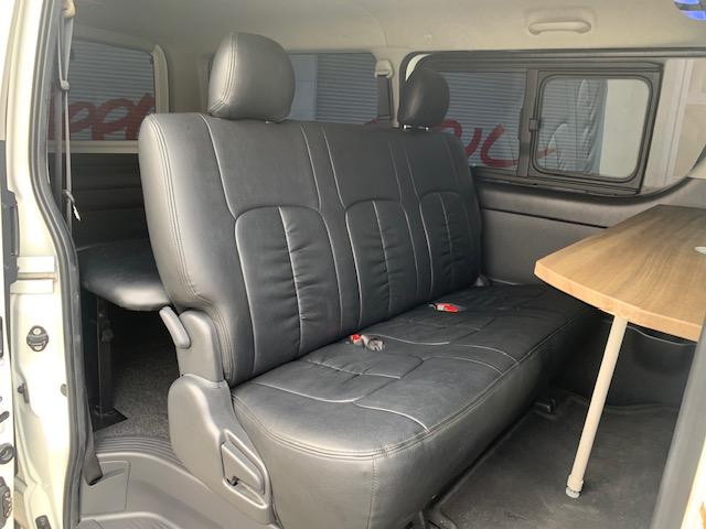 ハイエースバン スーパーＧＬ　ダークプライム　ＲＥＣＡＲＯシート　運転席　助手席　ベットキット　セカンドテーブルＬＥＤヘッドライト　スマートキー　プッシュスタート　助手席エアバック　アルパイン８インチナビ　ＥＴＣ　フリップダウンモニター（28枚目）