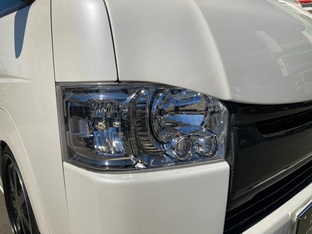 ハイエースバン スーパーGL ダークプライムII レガンスフロントエアロ ギブソンサイドリアバンパー エムテクノバットフェイスボンネット バックギャモン20インチAW ローダウン LEDテールランプ ディーゼルターボ(17枚目)