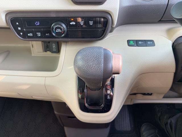 Ｎ－ＢＯＸ Ｇ・Ｌホンダセンシング　電動スライドドア　ナビ　バックカメラ　衝突被害軽減システム　レーダークルーズ　禁煙車　スマートキー　ＬＥＤヘッド　ビルトインＥＴＣ　車線逸脱警報　オートライト　オートエアコン　Ｂｌｕｅｔｏｏｔｈ　ＣＤ（26枚目）