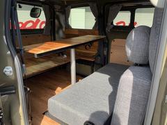 �ơ��֥�⡼�ɡ��ơ��֥�Υݡ���ϡ���곰����ŷ�����̤˥ޥ��å��ơ��פǸ��ꤷ�Ƽ�Ǽ�Ǥ���褦�ˤʤäƤ��ޤ����ơ��֥�Ȥ��ƻ��Ѥ��ʤ����ϲټ���ե�ե�åȤˤǤ��ޤ��� 6