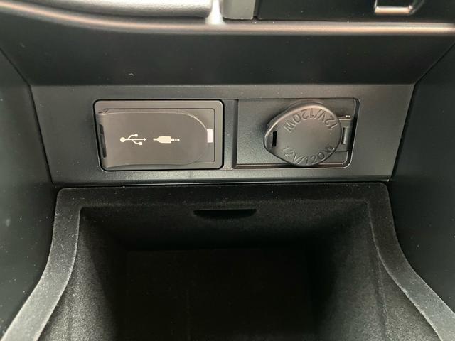 ＲＸ ＲＸ４５０ｈ　Ｆスポーツ　純正ナビ　フルセグテレビ　ヘッドアップディスプレイ　パドルシフト　バックカメラ　ＥＴＣ　衝突被害軽減システム　サンルーフ　シートヒーター（34枚目）