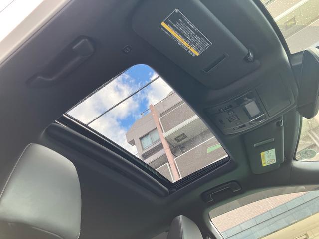 ＲＸ ＲＸ４５０ｈ　Ｆスポーツ　純正ナビ　フルセグテレビ　ヘッドアップディスプレイ　パドルシフト　バックカメラ　ＥＴＣ　衝突被害軽減システム　サンルーフ　シートヒーター（50枚目）