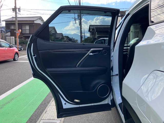 ＲＸ ＲＸ４５０ｈ　Ｆスポーツ　純正ナビ　フルセグテレビ　ヘッドアップディスプレイ　パドルシフト　バックカメラ　ＥＴＣ　衝突被害軽減システム　サンルーフ　シートヒーター（64枚目）
