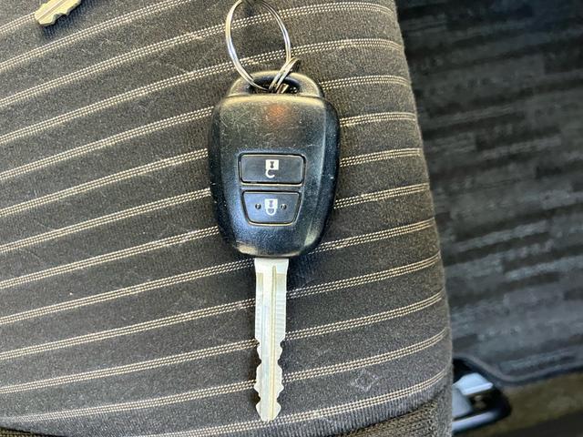 �Ԃ̏ڍׂɂ��Ă̂��₢���킹�́A�f�������[�����ς薔�̓t���[�_�C�����u�O�O�V�W�U�O�S�Q�U�V�Q�S�v�܂ł��₢���킹���������B���ЃX�^�b�t���ׂ��������������Ă��������܂��B