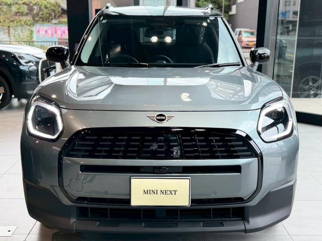 ＭＩＮＩ カントリーマンＤ　クラシック・トリム　【Ｍパッケージ】【１８インチＡＷ】【ＡＣＣ】【インテリアカメラ】（4枚目）