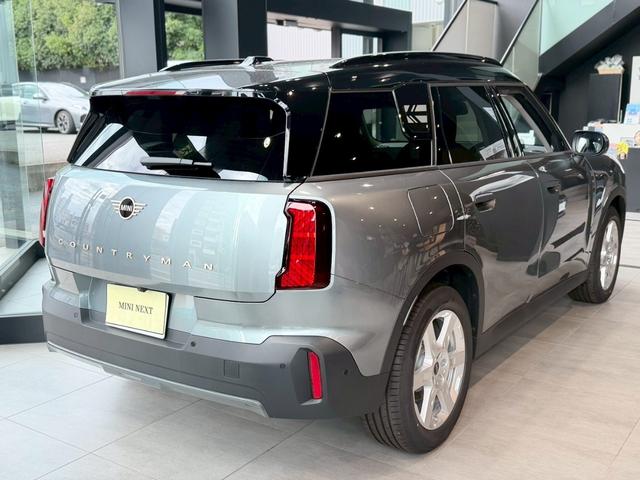 ＭＩＮＩ カントリーマンＤ　クラシック・トリム　【Ｍパッケージ】【１８インチＡＷ】【ＡＣＣ】【インテリアカメラ】（7枚目）