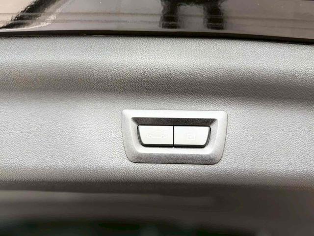 ＭＩＮＩ カントリーマンＤ　フェイバリット・トリム　Ｄ　ＤＣＴ　ディーゼルターボ　新車保証継承／フェイバードトリム／Ｍ－ＰＫＧ／１９ＡＷ　ハーマンカードン製スピーカー　ドライブレコーダー内臓　（レジェンドグレー）（10枚目）