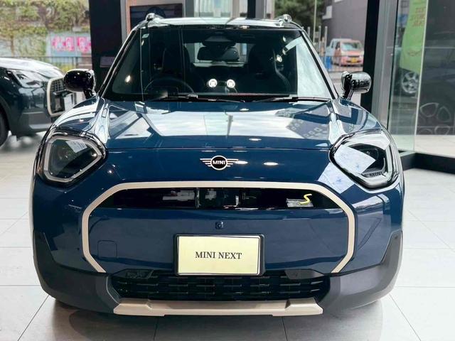 ＭＩＮＩ 　ＳＥ　新車保証継承　ＥＶ車　ナビ　バックカメラ　シートヒーター　ステアリングヒーター　アラウンドビュー　運転支援　駐車支援　（インディゴ・サンセット・ブルー）（17枚目）