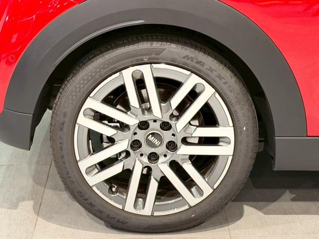 ＭＩＮＩ クーパーＣ　クラシック・トリム　純正ナビ・アクティブクルーズコントロール搭載・シートヒーター・ステアリングヒーター（5枚目）