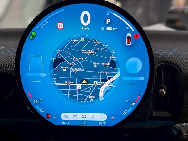 ＭＩＮＩ クーパーＣ　クラシック・トリム　純正ナビ・アクティブクルーズコントロール搭載・シートヒーター・ステアリングヒーター（15枚目）