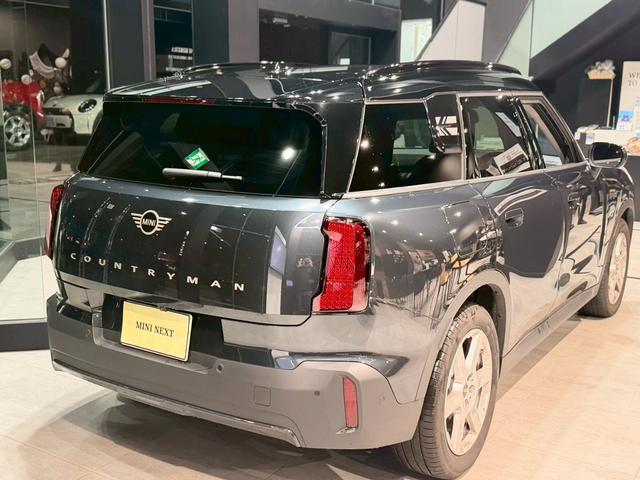 MINI カントリーマンD クラシック・トリム 純正ナビ・アクティブクルーズコントロール搭載・シートヒーター・ステアリングヒーター(4枚目)