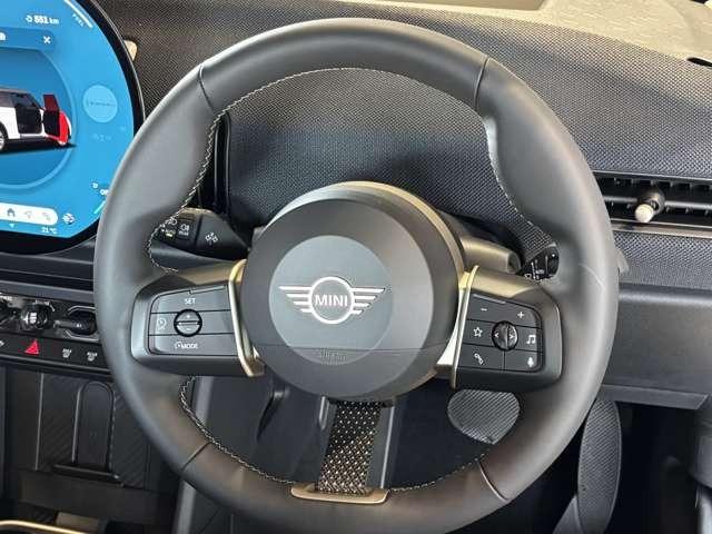 MINI クーパーS クラシック・トリム 3ドア 17インチアルミ(20枚目)