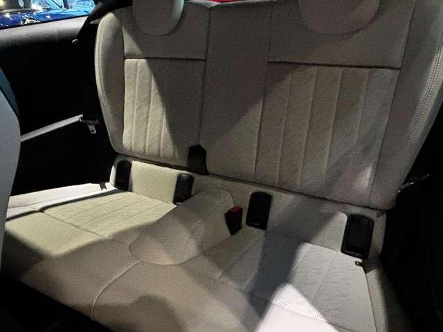 ＭＩＮＩ クーパーＣ　フェイバリット・トリム　３ドア　Ｍパッケージ　１８インチアルミ（11枚目）