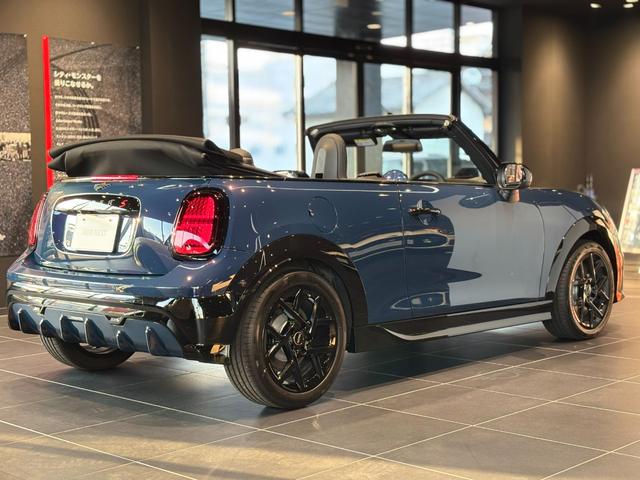 ＭＩＮＩ クーパーＳコンバーチブルジョンクーパーワークストリム（4枚目）