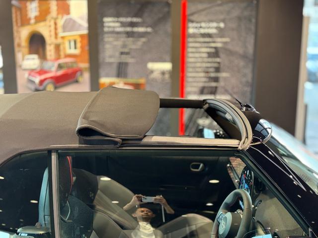 ＭＩＮＩ クーパーＳコンバーチブルジョンクーパーワークストリム（30枚目）