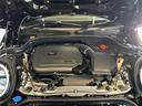 クーパーＳ　５ドア　ＤＣＴ　ＪＣＷトリム　Ｍパッケージ（25枚目）