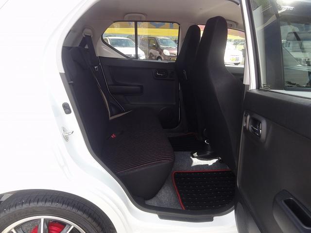 アルトターボＲＳ ベースグレード　レーダーブレーキサポート　オートＨＩＤ　ナビ　地デジ　バックカメラ　Ｂ／Ｔ　ドラレコ　ＥＴＣ　運転席シートヒーター　スマートキー　１５インチＡＷ　電格ミラー　プライバシーガラス　アイドリングストップ（12枚目）