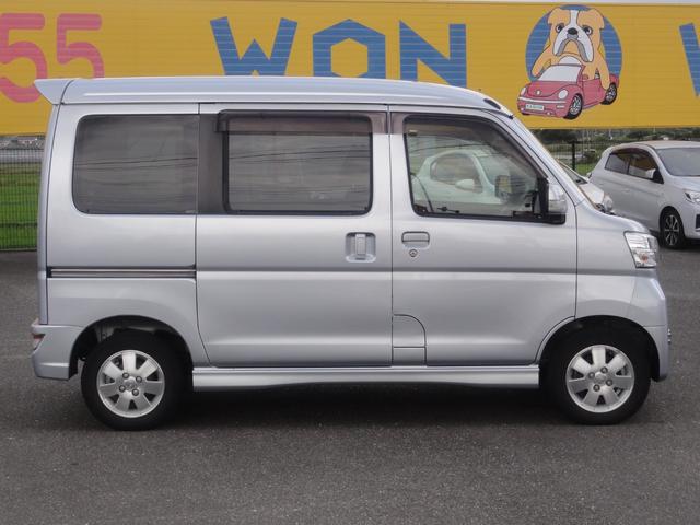 アトレーワゴン カスタムターボＲＳリミテッド　ＳＡＩＩＩ　４速オートマ車　ナビ　地デジ　バックカメラ　Ｂ／Ｔ　ＥＴＣ　前後ドラレコ　左側パワースライドドア　１３インチＡＷ　アイドリングストップ　ＬＥＤ　オートハイビーム　電格ミラー　キーレス　リヤスポ（4枚目）