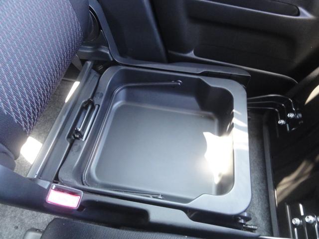 スペーシアカスタムＺ ベースグレード　ＣＶＴ　左側パワースライドドア　ナビＴＶ　バックカメラ　ＨＩＤ　オートライト　スマートキー　　運転席シートヒーター　アイドリングストップ　アルミホイール　電格ミラー　ダブルエアバック　ＡＢＳ（23枚目）