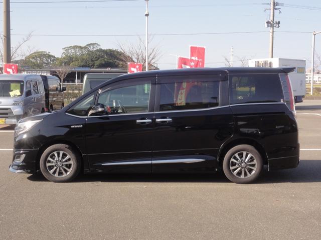 エスクァイア ハイブリッドGi CVT オートLED オートハイビーム クルーズコントロール 11インチナビ地デジ バックカメラ Bluetooth ETC リヤモニター 両側電動スライドドア 15インチAW モデリスタエアロ(10枚目)