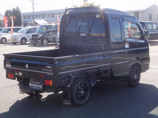 スーパーキャリイ Ｘ　５速マニュアル車　パートタイム４ＷＤ　ＨＩＤライト　１２インチアルミホイール　デフロック　キーレス　ダブルエアバック　ＡＢＳ　パワーウィンドウ（5枚目）