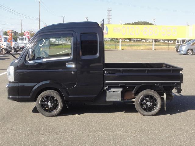 スーパーキャリイ Ｘ　５速マニュアル車　パートタイム４ＷＤ　ＨＩＤライト　１２インチアルミホイール　デフロック　キーレス　ダブルエアバック　ＡＢＳ　パワーウィンドウ（8枚目）