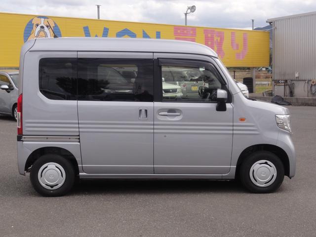 Ｎ－ＶＡＮ Ｌ・ホンダセンシング　インパネ６速　アイドリングストップ　オートエアコン　ポータブルナビ　ＥＴＣ　前後ドラレコ　電格ミラー　キーレス　パワステ　パワーウィンドウ　ホンダセンシング（4枚目）