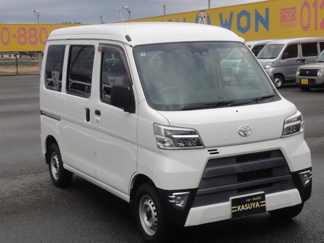 ピクシスバン デラックス　ＳＡＩＩＩ　５速マニュアル　オートＬＥＤ　ＥＴＣ　キーレス　ダブルエアバック　ＡＢＳ　パワーウィンドウ　アイドリングストップ（3枚目）