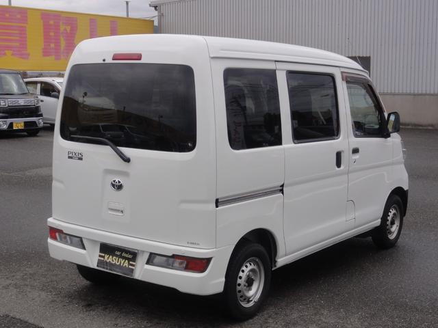 ピクシスバン デラックス　ＳＡＩＩＩ　５速マニュアル　オートＬＥＤ　ＥＴＣ　キーレス　ダブルエアバック　ＡＢＳ　パワーウィンドウ　アイドリングストップ（5枚目）