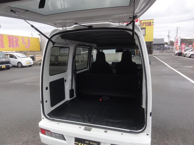 ピクシスバン デラックス　ＳＡＩＩＩ　５速マニュアル　オートＬＥＤ　ＥＴＣ　キーレス　ダブルエアバック　ＡＢＳ　パワーウィンドウ　アイドリングストップ（13枚目）