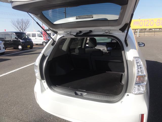 プリウスアルファ S Lセレクション CVT ナビ 地デジ バックカメラ Bluetooth ETC スマートキー 電格ミラー プライバシーガラス サイドエアバック ABS オートエアコン(13枚目)