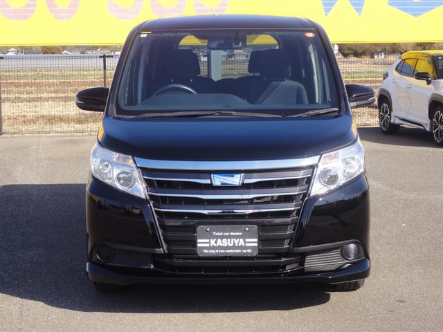 ノア ハイブリッドX 9インチナビ 地デジ バックカメラ Bluetooth ETC 両側パワースライドドア オートLED リヤフリップダウンモニター 15インチAW 電格ミラー スマートキー リヤスポ(2枚目)