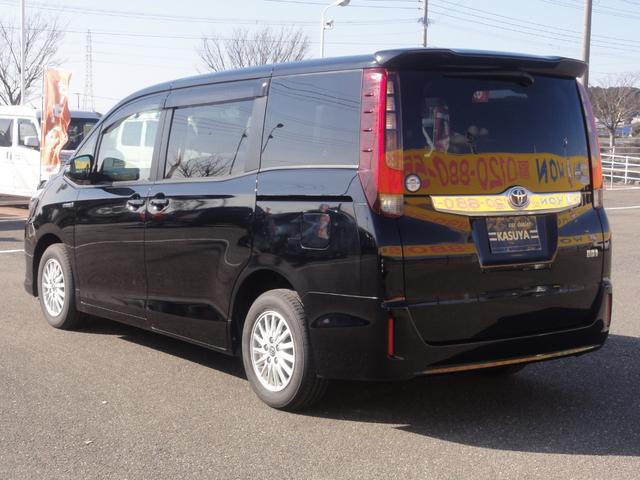 ノア ハイブリッドX 9インチナビ 地デジ バックカメラ Bluetooth ETC 両側パワースライドドア オートLED リヤフリップダウンモニター 15インチAW 電格ミラー スマートキー リヤスポ(8枚目)