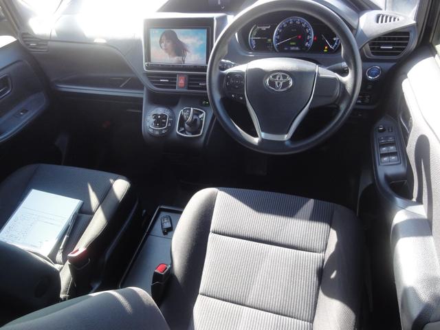 ノア ハイブリッドX 9インチナビ 地デジ バックカメラ Bluetooth ETC 両側パワースライドドア オートLED リヤフリップダウンモニター 15インチAW 電格ミラー スマートキー リヤスポ(10枚目)