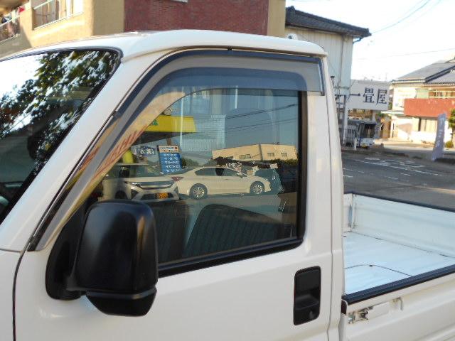 アクティトラック ＳＤＸ　４ＷＤ・エアコン・パワーステアリング・５速ミッション車・運転席エアバッグ・荷台トリイ・荷台作業灯・三方開・荷台ゲートプロテクター・走行４４８００ｋｍ（12枚目）
