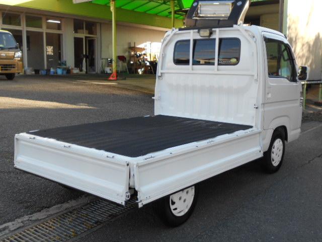 アクティトラック タウン 2WD・オートマチック・エアコン・パワーステアリング・パワーウィンドウ・キーレス・純正CDデッキ・ETC・荷台トリイ・荷台作業灯・荷台プロテクターゴム・車検令和9年4月(9枚目)