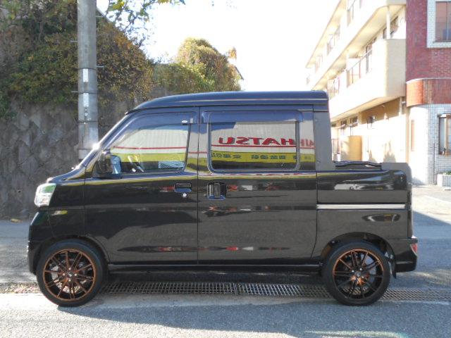 ハイゼットカーゴ デッキバンＧ　ＳＡＩＩＩ　純正ナビ＆フルセグＴＶ＆Ｂｌｕｅｔｏｏｔｈ＆ＤＶＤビデオ＆ＣＤ・スマートアシストＩＩＩ・４ＷＤ・オートマチック・ＬＥＤヘッドライト・ＬＥＤフォグランプ・キーレス・電動格納式ドアミラー（5枚目）