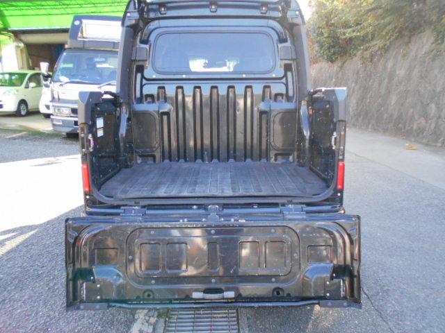 ハイゼットカーゴ デッキバンＧ　ＳＡＩＩＩ　純正ナビ＆フルセグＴＶ＆Ｂｌｕｅｔｏｏｔｈ＆ＤＶＤビデオ＆ＣＤ・スマートアシストＩＩＩ・４ＷＤ・オートマチック・ＬＥＤヘッドライト・ＬＥＤフォグランプ・キーレス・電動格納式ドアミラー（9枚目）