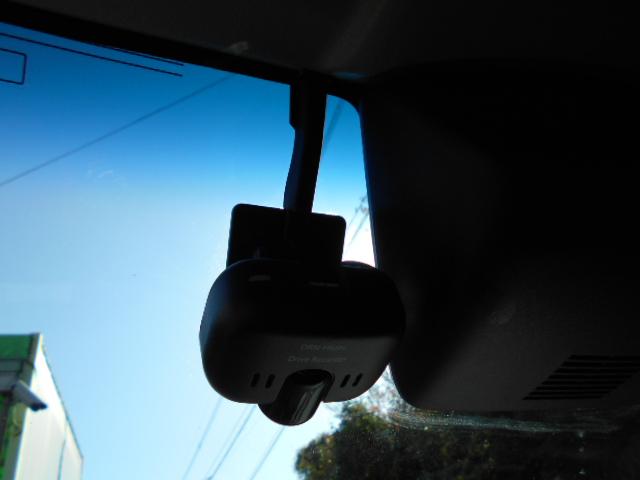 ハイゼットカーゴ デッキバンＧ　ＳＡＩＩＩ　純正ナビ＆フルセグＴＶ＆Ｂｌｕｅｔｏｏｔｈ＆ＤＶＤビデオ＆ＣＤ・スマートアシストＩＩＩ・４ＷＤ・オートマチック・ＬＥＤヘッドライト・ＬＥＤフォグランプ・キーレス・電動格納式ドアミラー（15枚目）