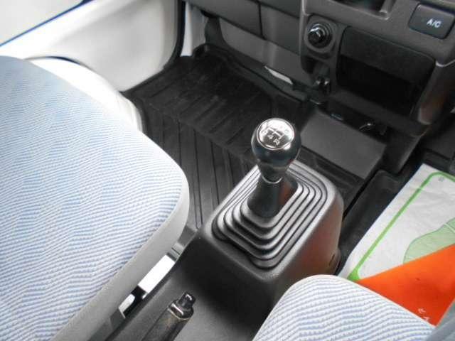 �T���~�b�V������