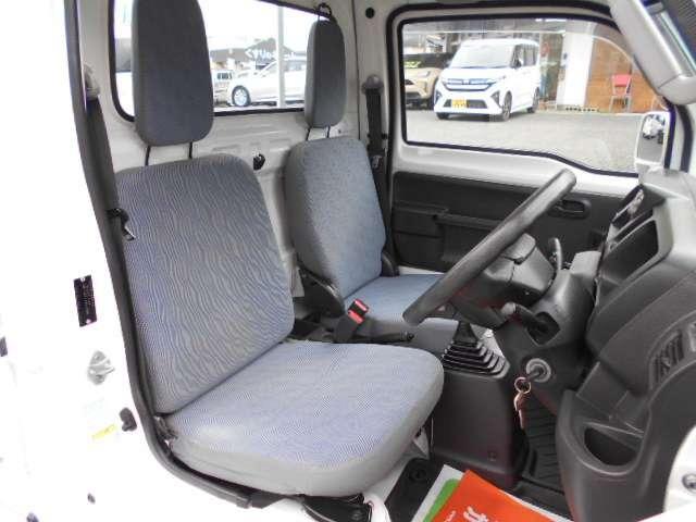 ���S�����̉^�]�ȃG�A�o�b�O�E�t���A�S���}�b�g�t�E�������V�[�g�N���[�j���O�ς݂ł���