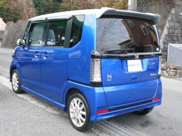 Ｎ－ＢＯＸカスタム ２トーンカラースタイル　Ｇ・ターボＬパッケージ　ブルー＆シルバーツートンカラー・ターボ車・純正ナビ＆テレビ＆ＤＶＤビデオ＆Ｂｌｕｅｔｏｏｔｈ＆ＣＤ＆バックカメラ・両側電動スライドドア・スマートキー・モデューロ１５インチアルミ（6枚目）