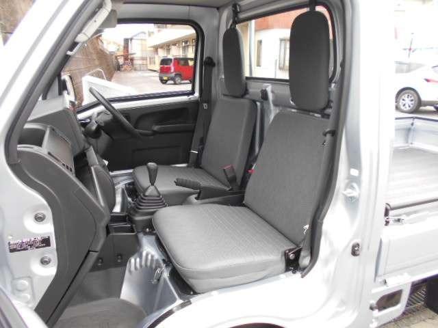 ���S�����̉^�]�ȃG�A�o�b�O���`�a�r�E�t���A�S���}�b�g�t�E�������V�[�g�N���[�j���O�ς݂ł���