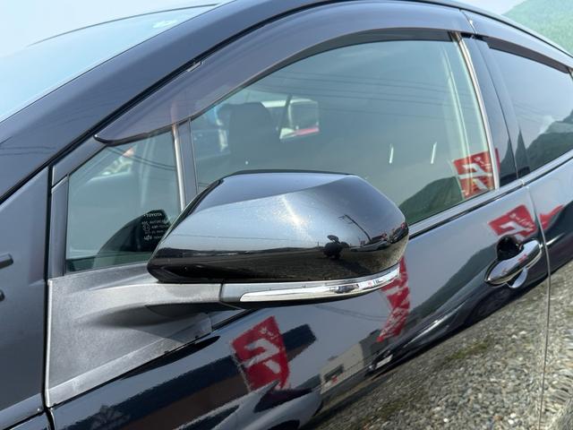 プリウス Ｓセーフティプラス　純正ナビ　シートクリーニング済み　フルセグＴＶ　Ｂｌｕｅｔｏｏｔｈ　バックカメラ　ＥＴＣ　ドライブレコーダー　レーダークルーズコントロール　セーフティセンスＰ　オートマチックハイビーム　ＨＵＤ（5枚目）