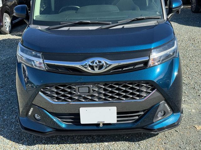タンク カスタムＧ　純正ナビ　Ｂｌｕｅｔｏｏｔｈ　フルセグＴＶ　ＣＤ　両側パワースライドドア　クルーズコントロール　アイドリングストップ　横滑り防止装置　オートエアコン　ステアリングスイッチ　スマートキー（8枚目）