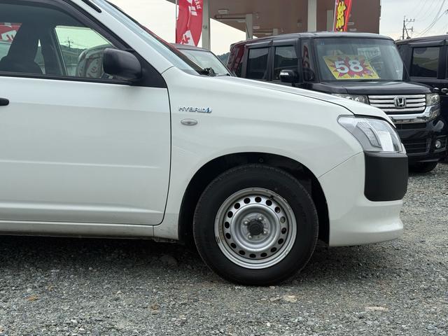 プロボックス ハイブリッドＤＸ　コンフォート　ハイブリッド車・ｔｏｙｏｔａセーフティセンス・オートライト・オートハイビーム・オートエアコン・収納スペース・ＥＴＣ・キーレス・取扱説明書付き・（62枚目）