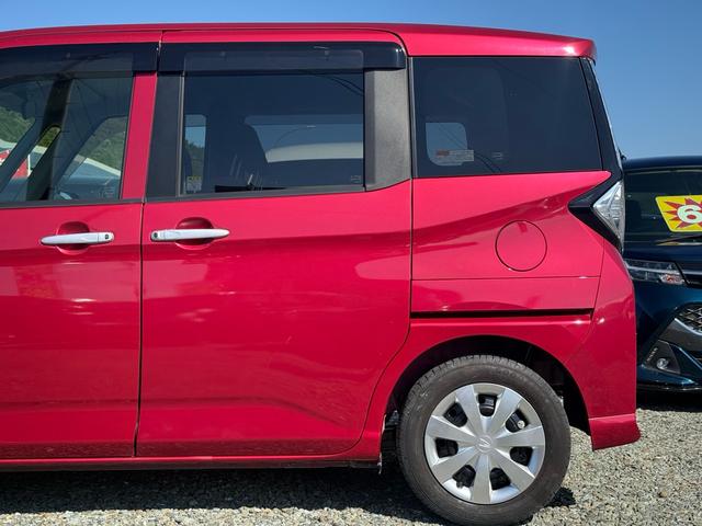 タンク X S 電動スライドドア シートヒーター スマートアシスト 純正ナビ フルセグTV BT Aストップ ヘッドライトレベライザー 電格ミラー 横滑り防止 ランチテーブル スマートキー ACソケット(13枚目)