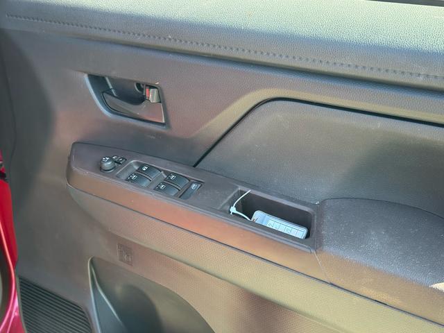 タンク X S 電動スライドドア シートヒーター スマートアシスト 純正ナビ フルセグTV BT Aストップ ヘッドライトレベライザー 電格ミラー 横滑り防止 ランチテーブル スマートキー ACソケット(47枚目)